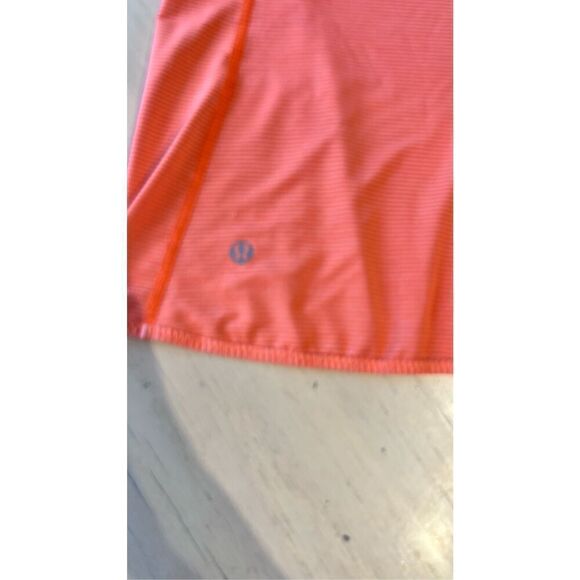 Lululemon Athletica 4 6 Run Fast Track Short Sleeve Silverescent Shirt top size - Picture 8 of 8
